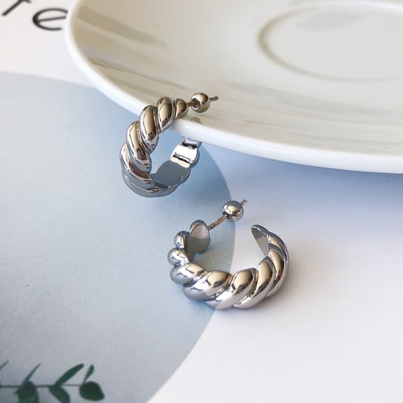 Gold Twisted Hoop Earrings - Picture 3 of 6